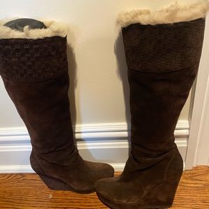 Gucci brown size 38 suede wool interior like new wire a few times platform heel